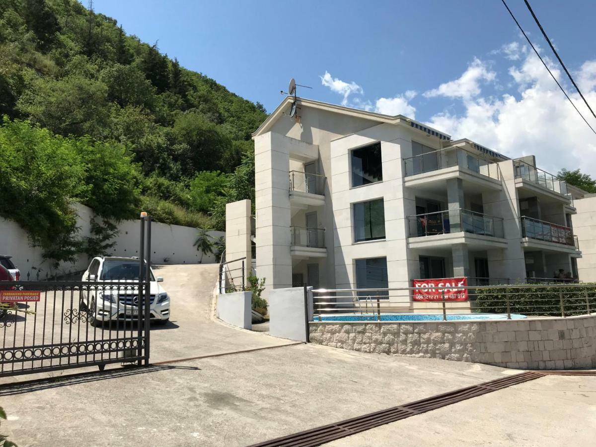 Apartment Stoliv Mare Kotor Exterior photo